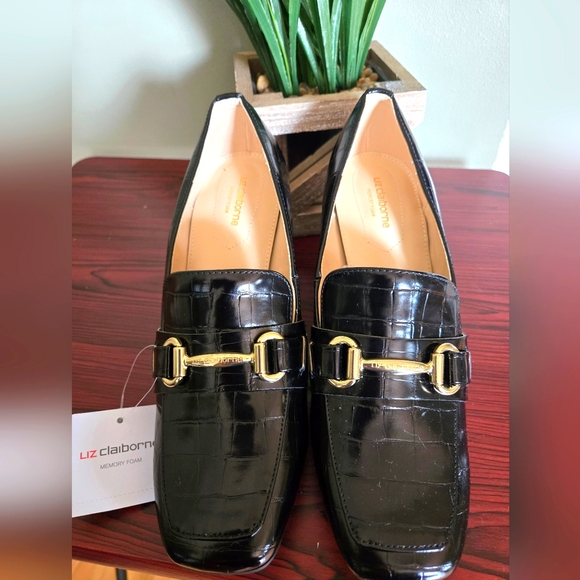 Liz Claiborne Shoes - Liz Claiborne heels sz 7M Black